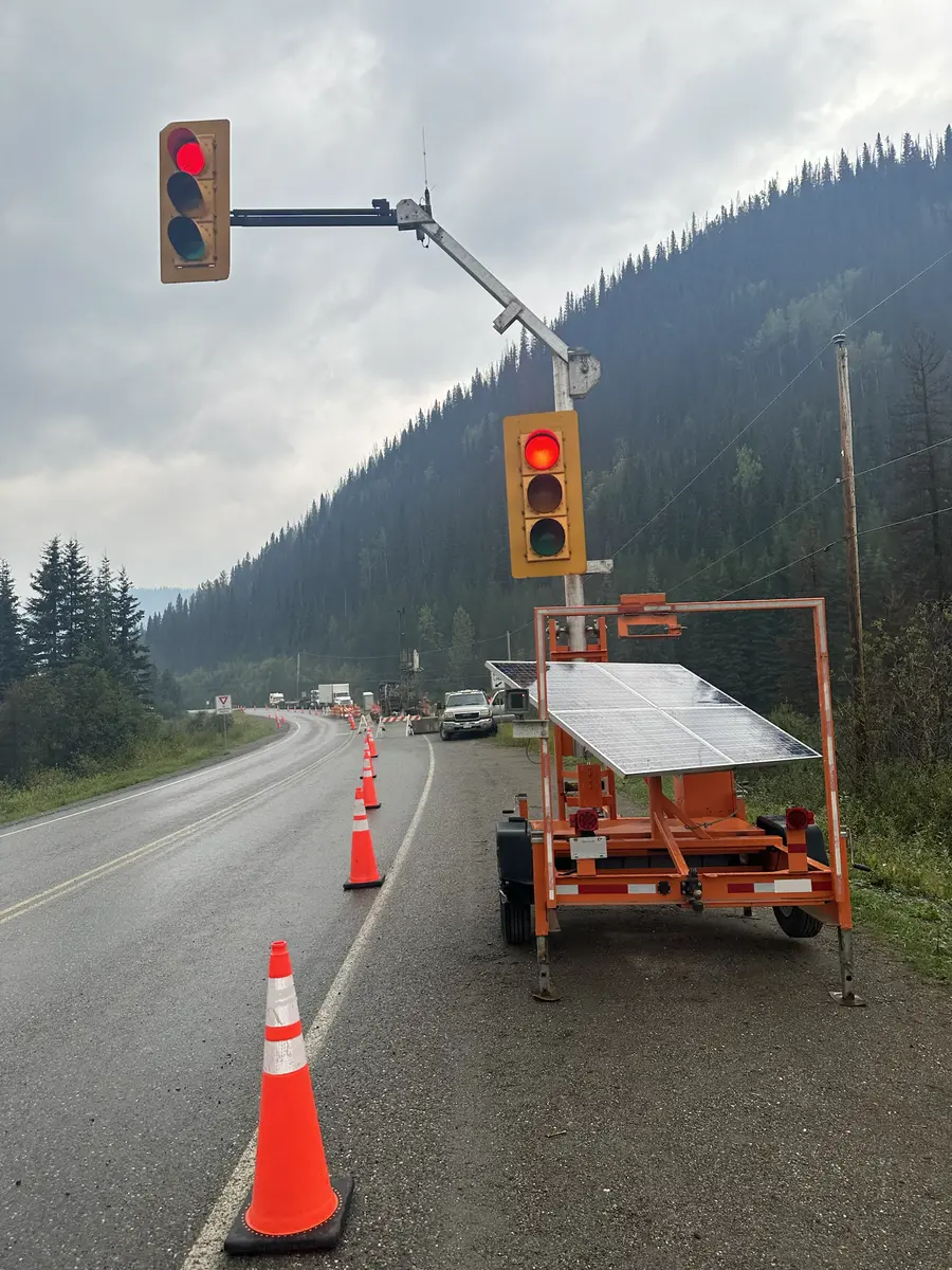 Portable traffic device